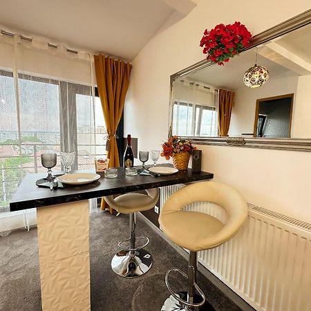 The Royal - Studio With Balcony & Panoramic View Craiova Exterior foto
